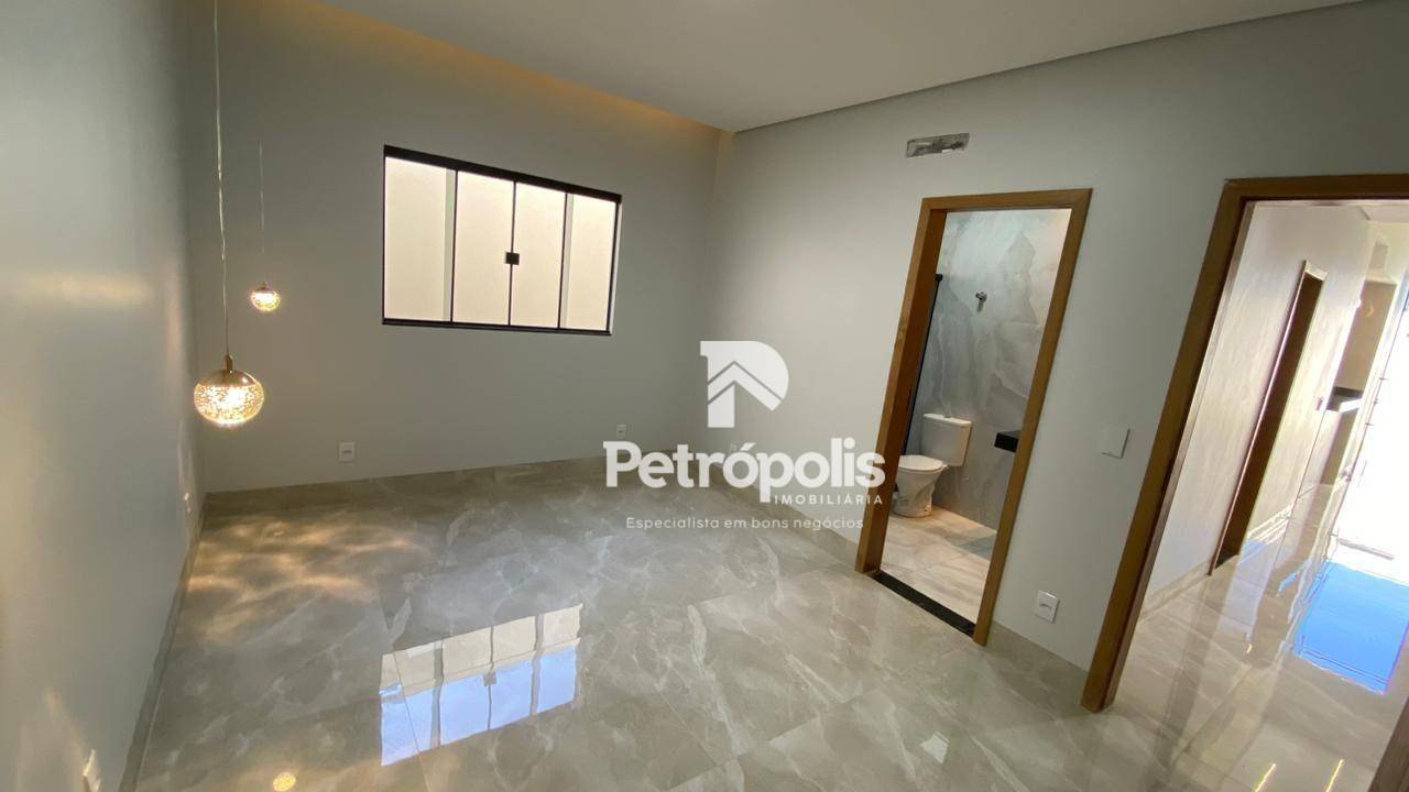 Casa à venda com 2 quartos, 115m² - Foto 6