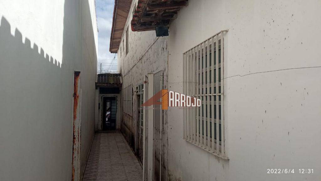 Sobrado à venda com 3 quartos, 136m² - Foto 36