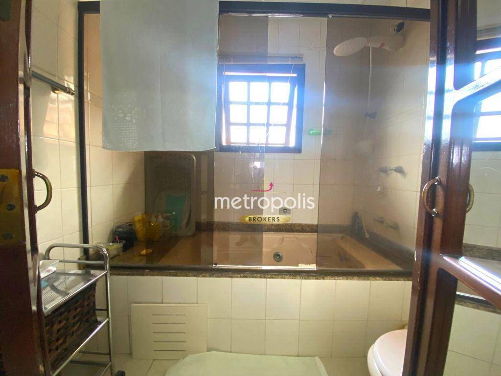 Sobrado à venda com 3 quartos, 241m² - Foto 30