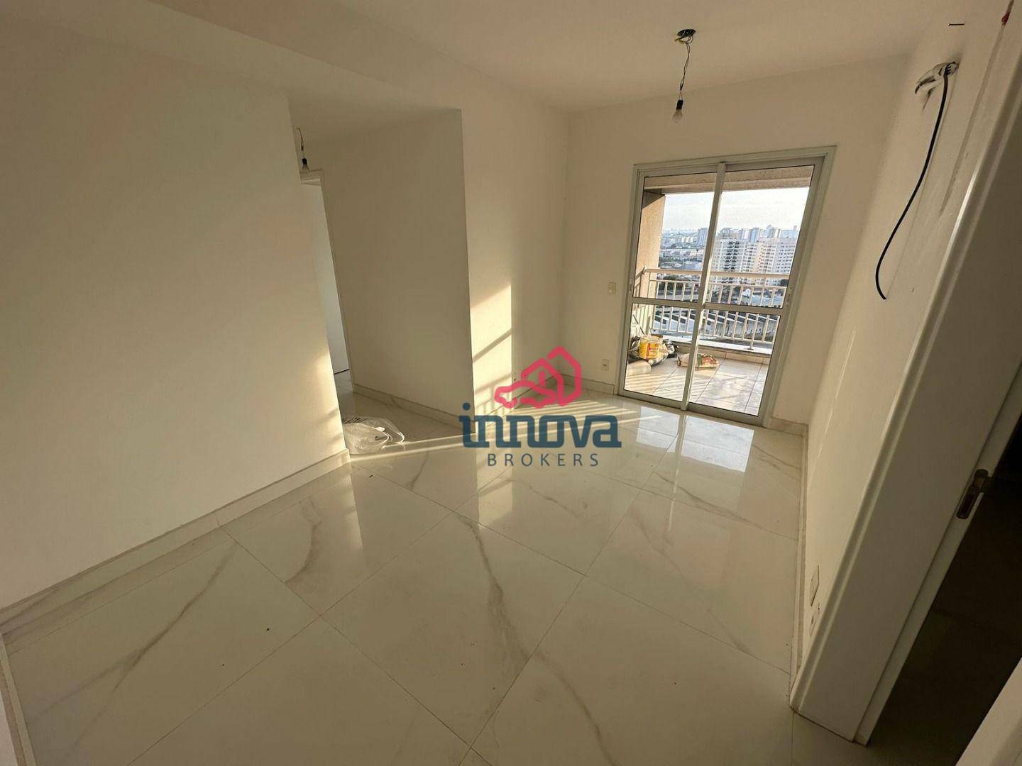 Apartamento à venda com 2 quartos, 52m² - Foto 1