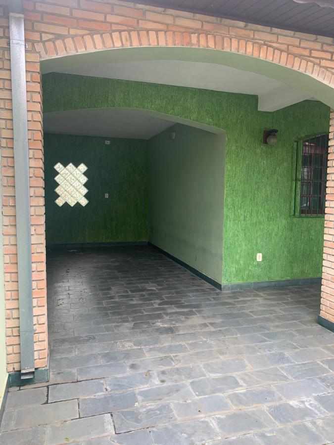 Casa para alugar com 3 quartos, 250m² - Foto 32