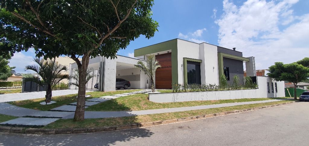 Casa de Condomínio à venda com 4 quartos, 342m² - Foto 4