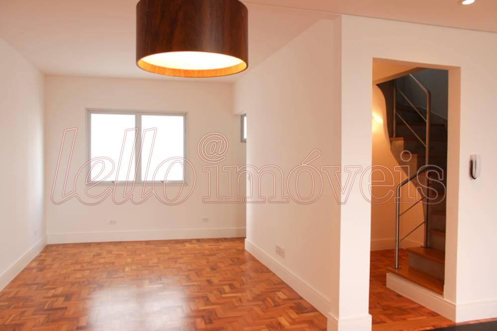 Apartamento à venda com 3 quartos, 207m² - Foto 2