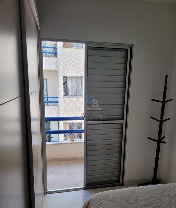 Apartamento à venda com 2 quartos, 57m² - Foto 9