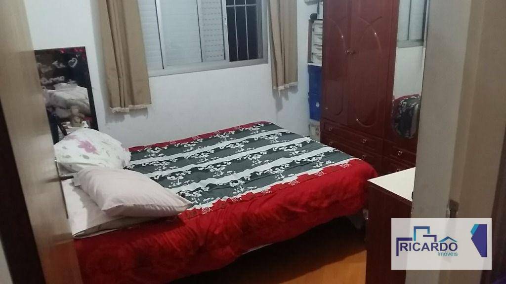 Apartamento à venda com 3 quartos, 90m² - Foto 3