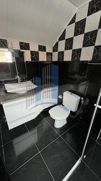 Sobrado para alugar com 3 quartos, 200m² - Foto 32