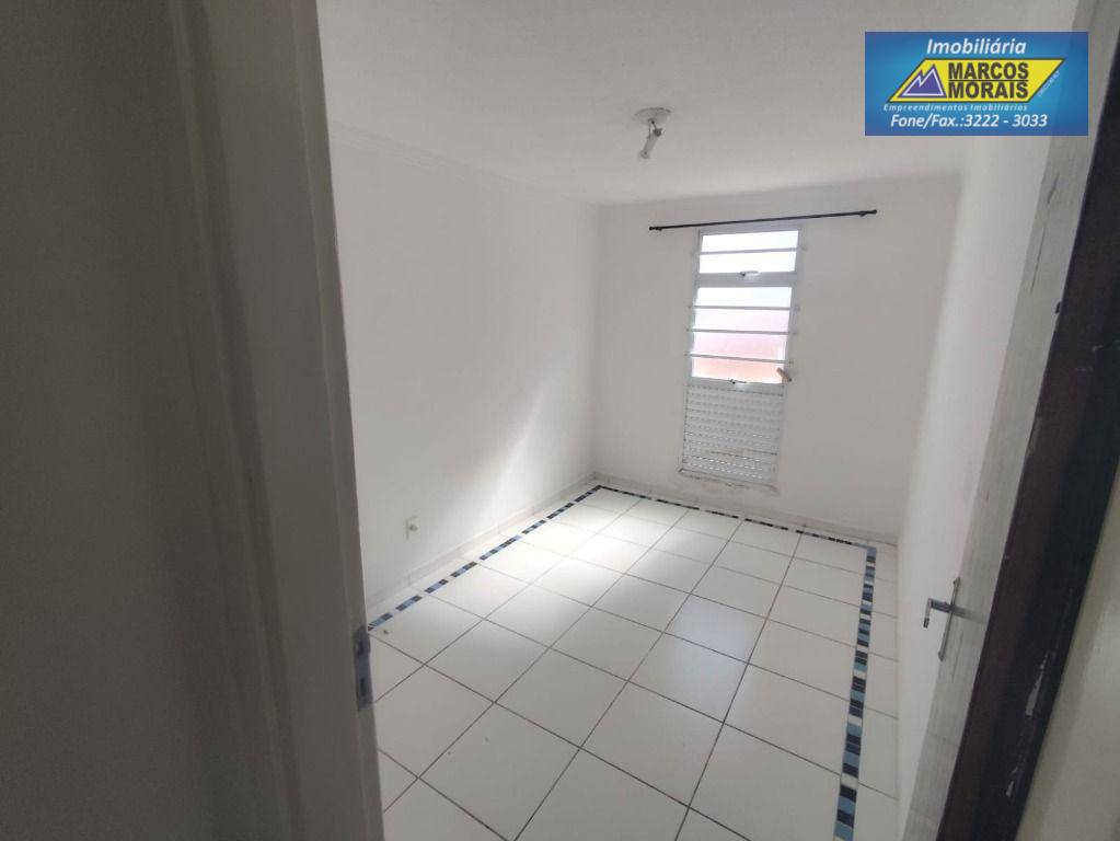 Apartamento à venda e aluguel com 2 quartos, 52m² - Foto 11