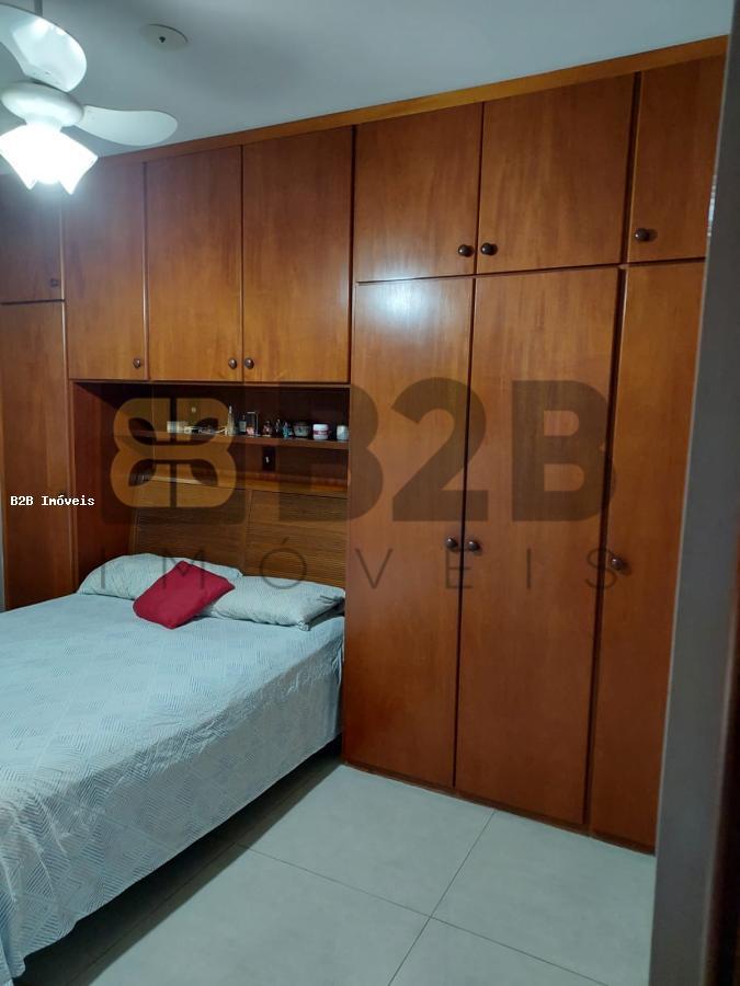 Apartamento à venda com 3 quartos, 68m² - Foto 11