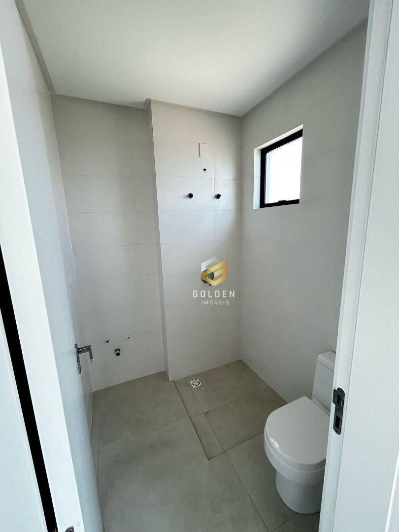 Apartamento para alugar com 2 quartos, 87m² - Foto 21