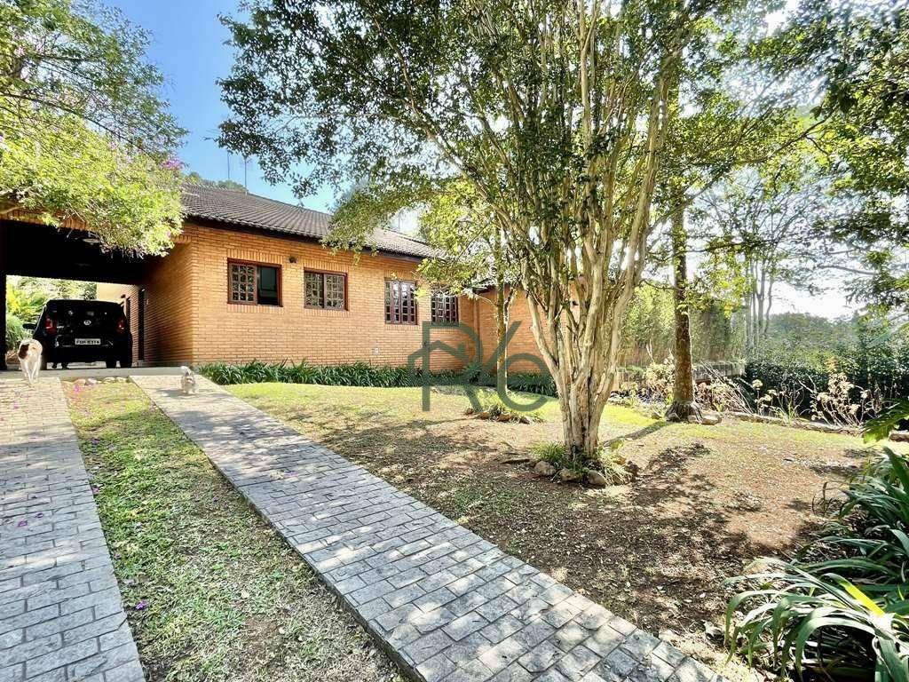 Casa à venda e aluguel com 5 quartos, 923m² - Foto 6