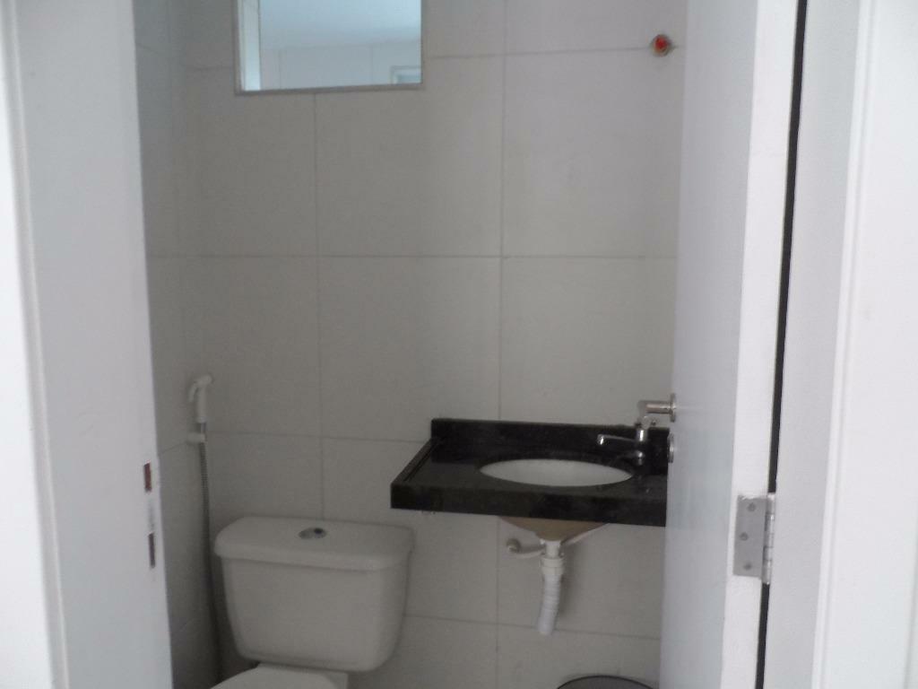 Apartamento à venda com 2 quartos, 80m² - Foto 21