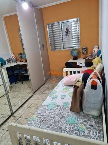 Apartamento à venda com 2 quartos, 70m² - Foto 7