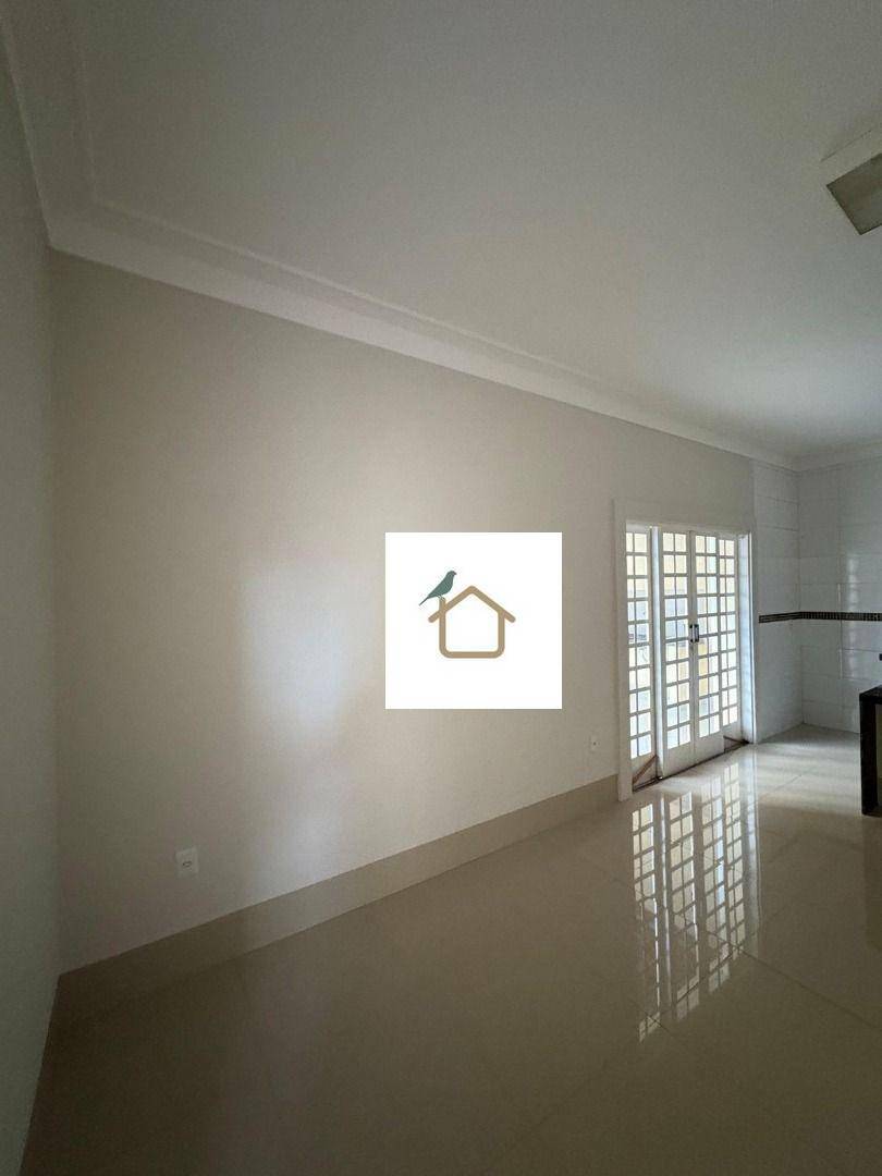 Casa, 2 quartos, 92 m² - Foto 4