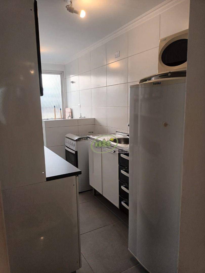 Apartamento para alugar com 1 quarto, 50m² - Foto 12