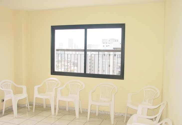 Apartamento à venda com 2 quartos, 70m² - Foto 7