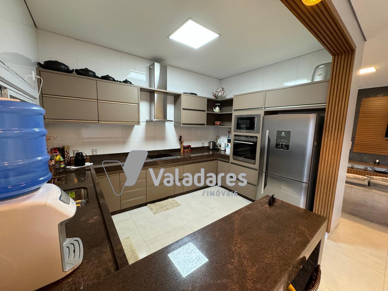 Casa à venda com 3 quartos, 400m² - Foto 19