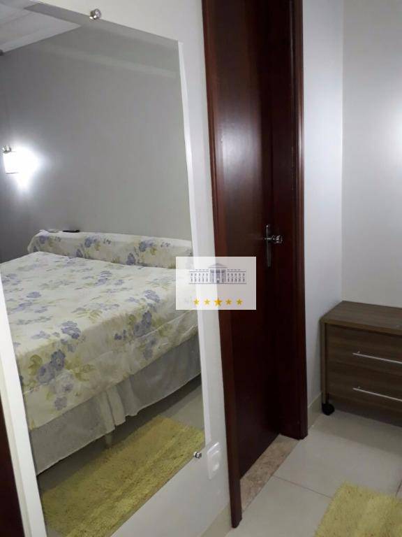 Apartamento à venda com 3 quartos, 106m² - Foto 4