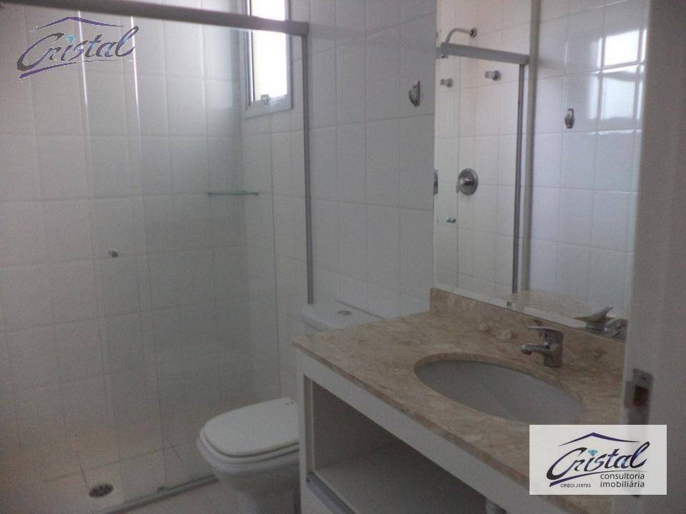 Apartamento à venda com 2 quartos, 67m² - Foto 11