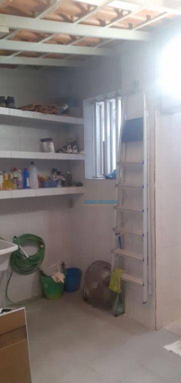 Apartamento à venda com 2 quartos, 70m² - Foto 14