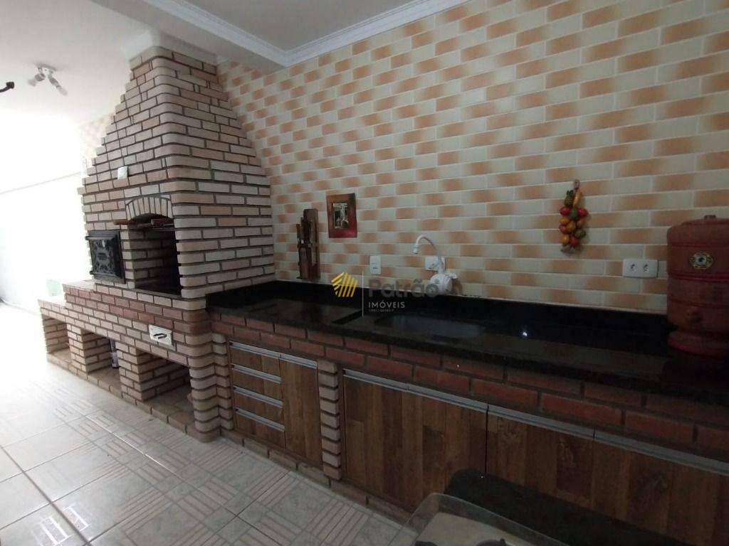 Sobrado à venda com 4 quartos, 215m² - Foto 12