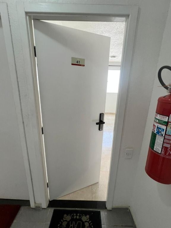 Apartamento à venda com 2 quartos, 39m² - Foto 3