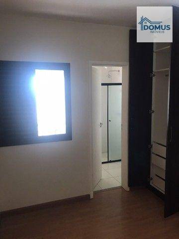 Apartamento à venda com 3 quartos, 96m² - Foto 11