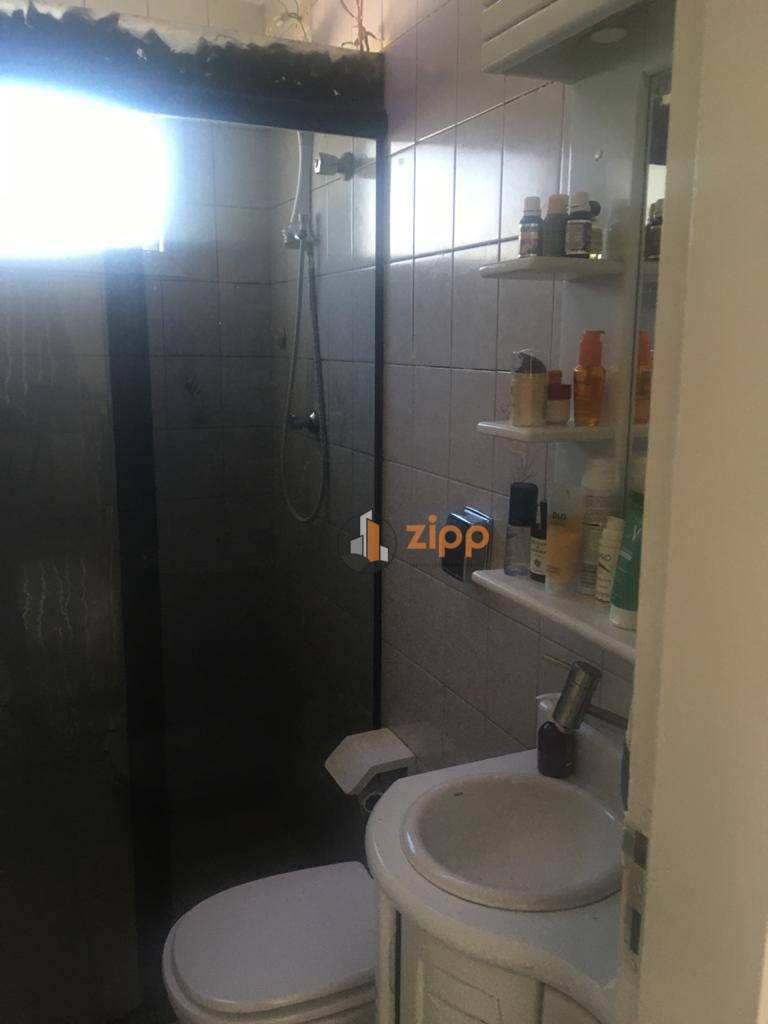 Apartamento à venda com 2 quartos, 60m² - Foto 18