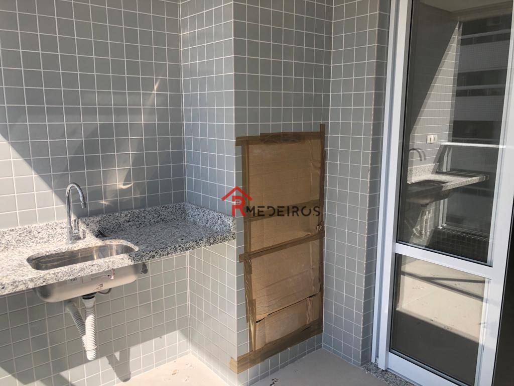 Apartamento à venda com 2 quartos, 68m² - Foto 5