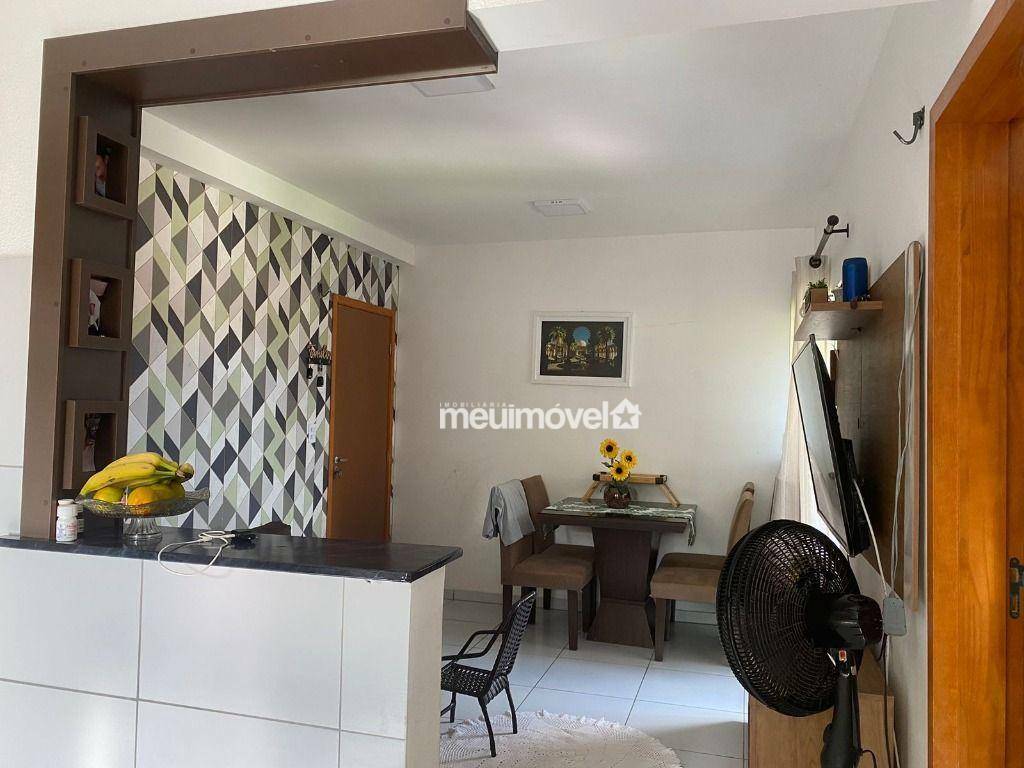 Apartamento à venda com 2 quartos, 47m² - Foto 1