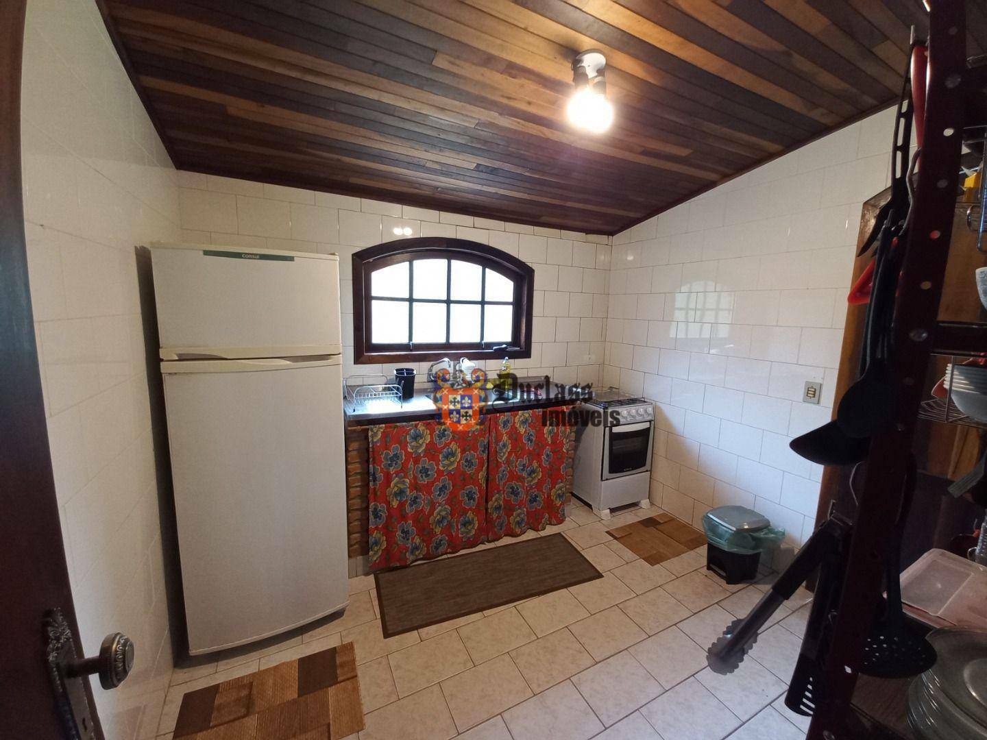 Chácara à venda com 5 quartos, 305m² - Foto 55