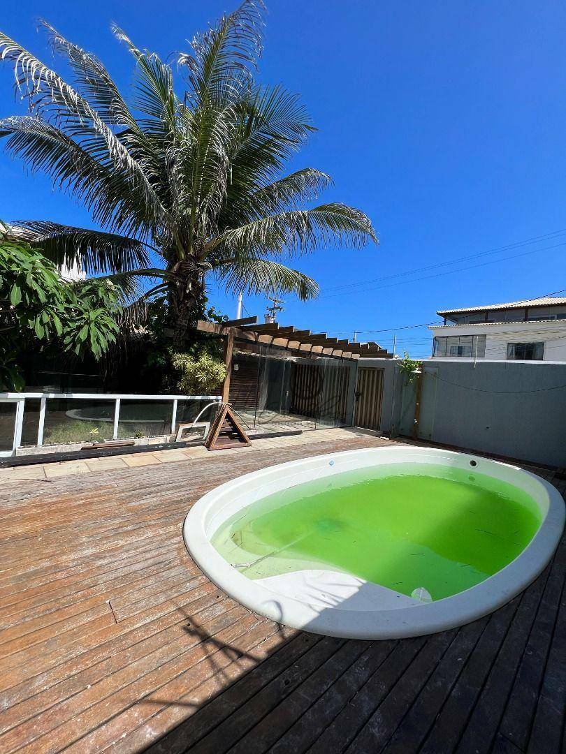 Casa para alugar com 4 quartos, 289m² - Foto 4