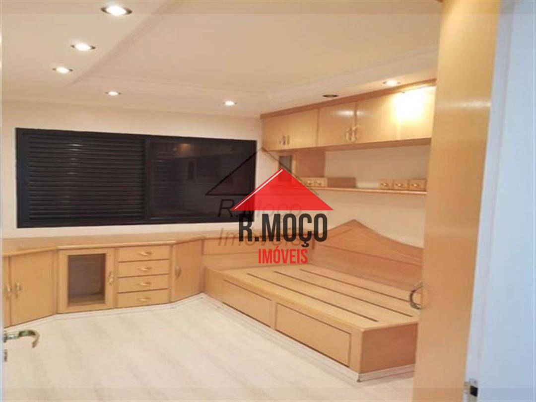 Apartamento à venda com 3 quartos, 125m² - Foto 26