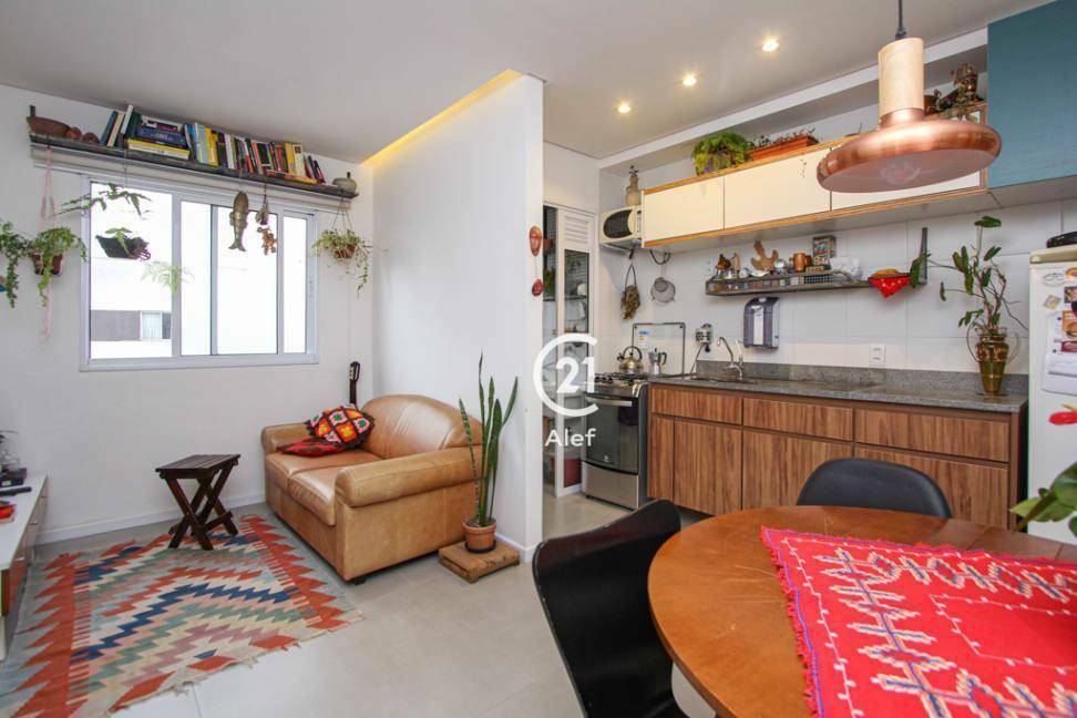 Apartamento à venda com 1 quarto, 33m² - Foto 1