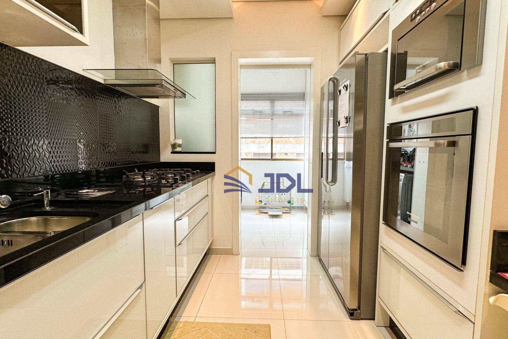 Cobertura à venda com 2 quartos, 175m² - Foto 28