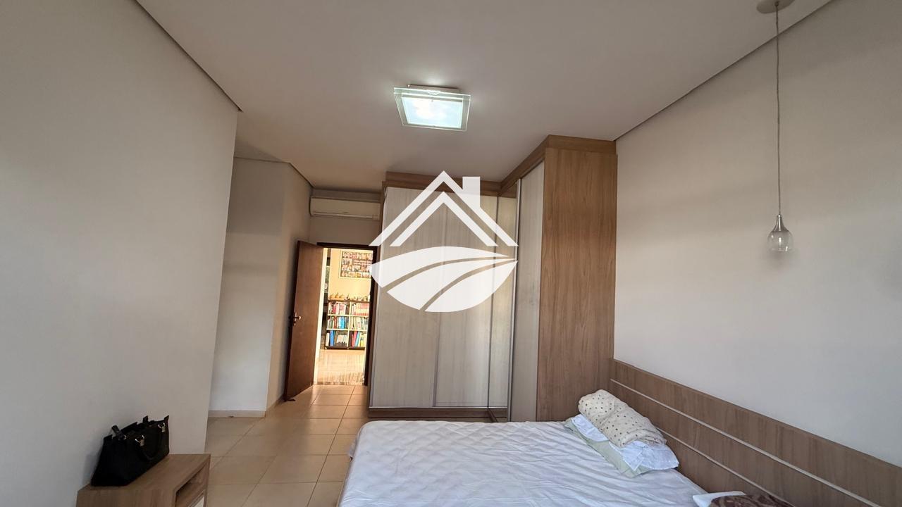 Casa à venda com 4 quartos, 372m² - Foto 20