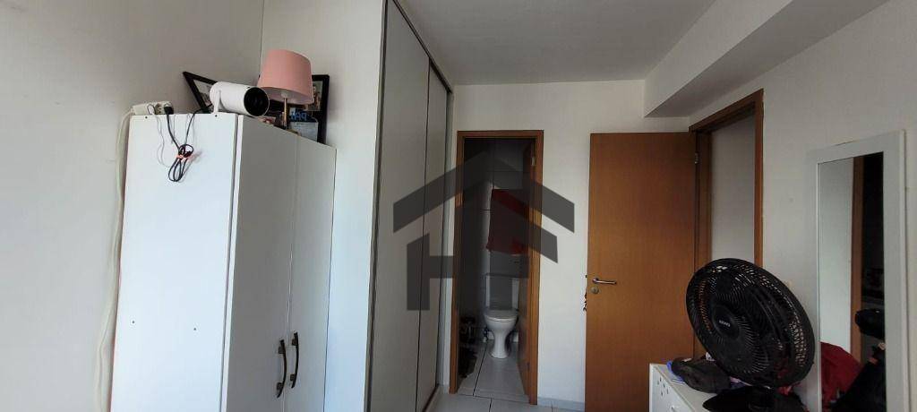 Apartamento para alugar com 2 quartos, 52m² - Foto 13