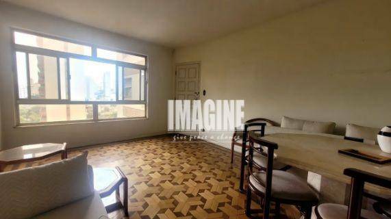 Apartamento à venda com 3 quartos, 132m² - Foto 2