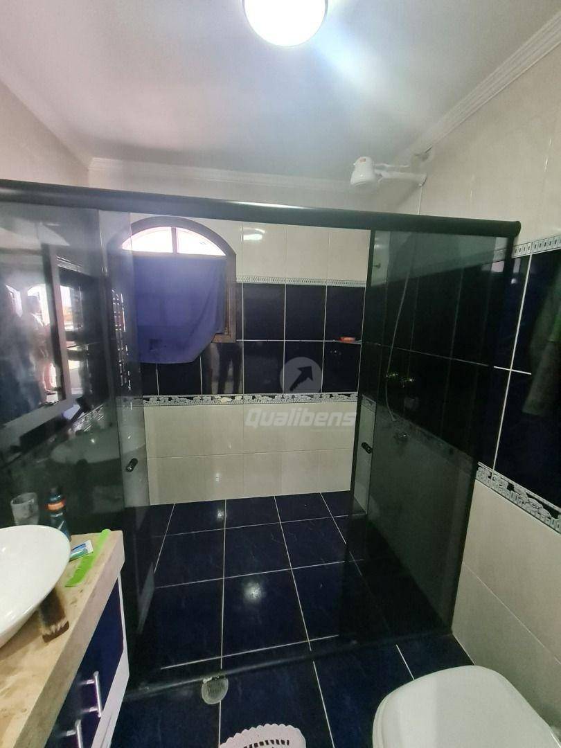 Sobrado à venda com 4 quartos, 234m² - Foto 17