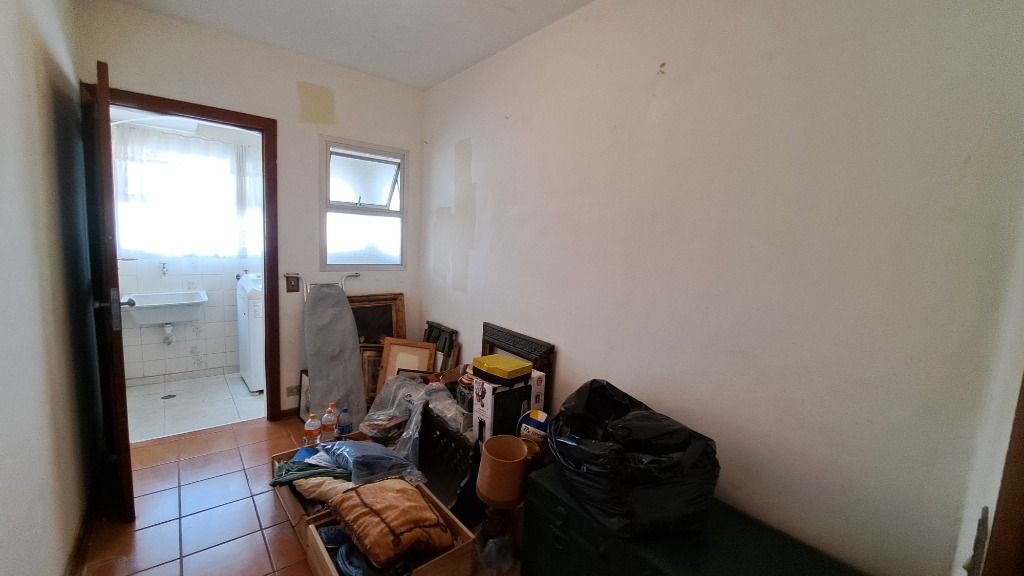 Apartamento à venda com 3 quartos, 120m² - Foto 14