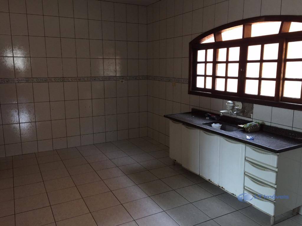 Sobrado para alugar com 3 quartos, 160m² - Foto 12