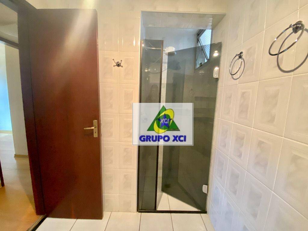 Apartamento à venda com 4 quartos, 140m² - Foto 28