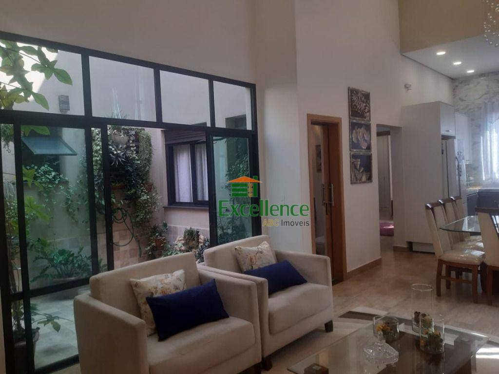 Casa à venda com 3 quartos, 180m² - Foto 1