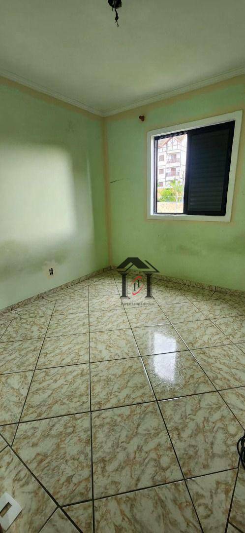 Apartamento para alugar com 3 quartos, 99m² - Foto 16