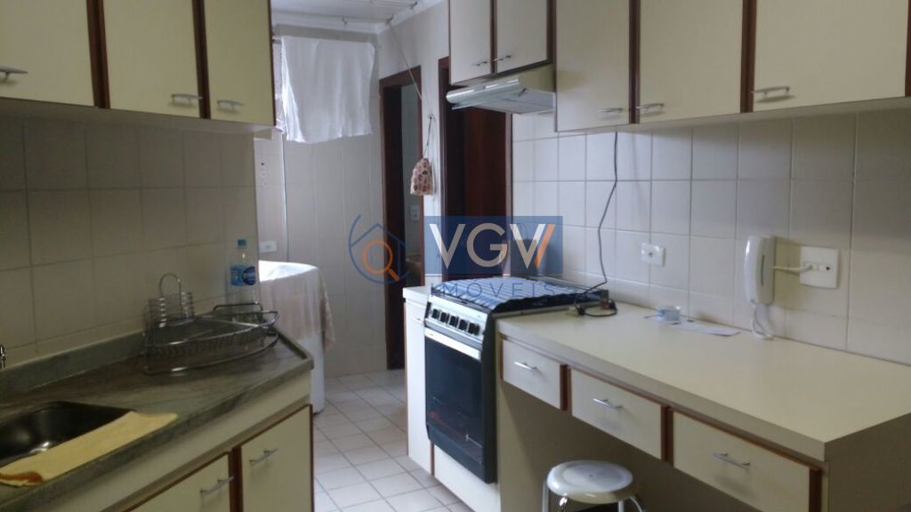 Apartamento à venda com 2 quartos, 85m² - Foto 13