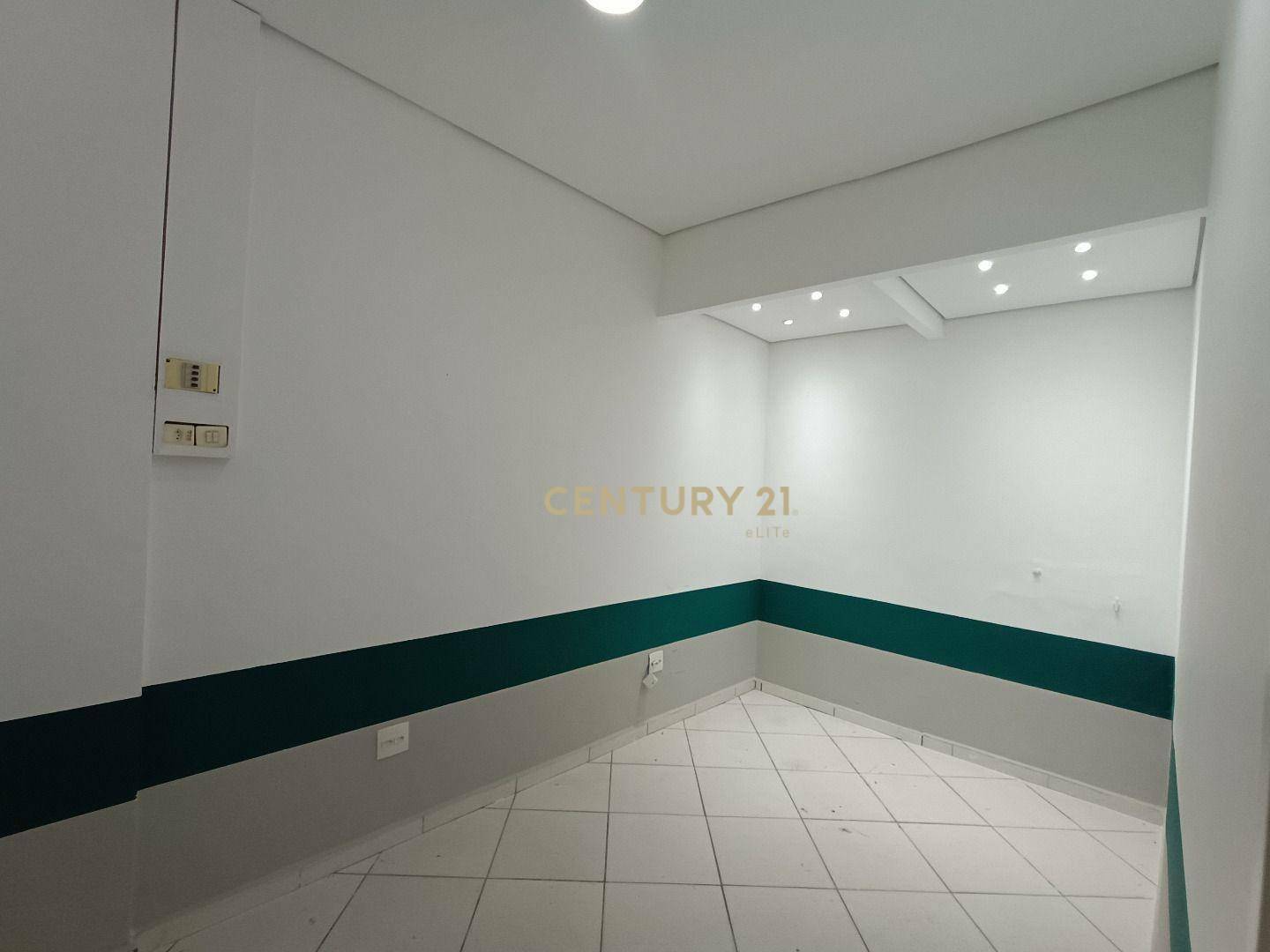 Casa para alugar, 2185m² - Foto 7