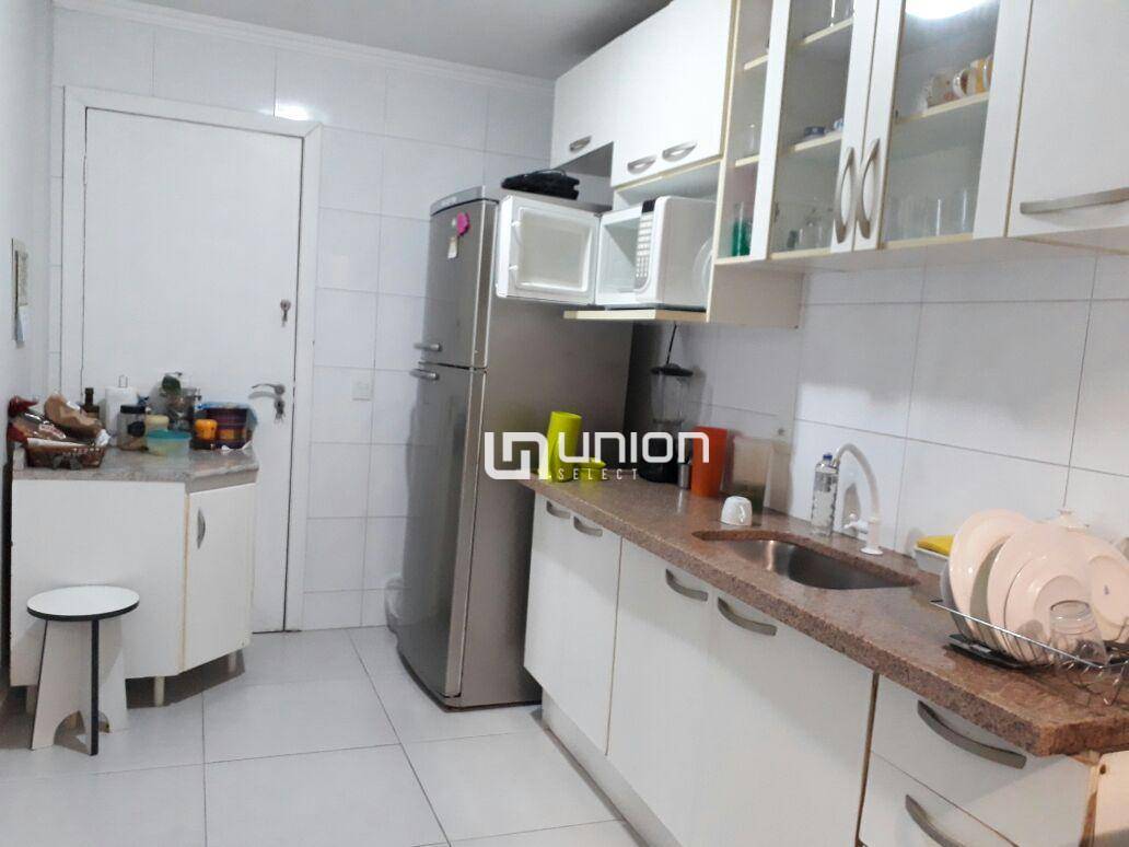 Apartamento à venda com 3 quartos, 102m² - Foto 4