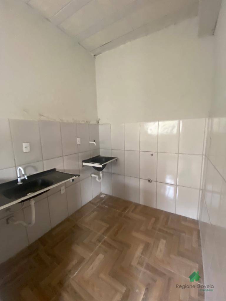 Casa para alugar com 2 quartos, 60M2 - Foto 11