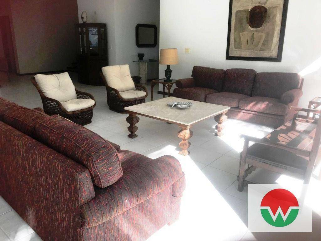 Casa de Condomínio à venda e aluguel com 6 quartos, 650m² - Foto 4