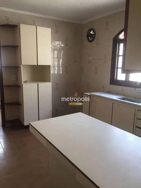 Casa à venda com 2 quartos, 250m² - Foto 9