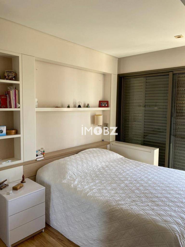 Cobertura à venda com 3 quartos, 240m² - Foto 16